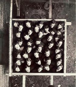 weirdvintage:  40 Engineering students stuffed into a 36 square