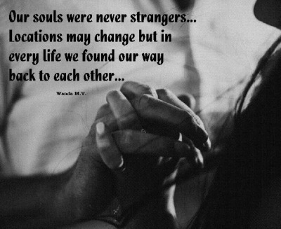 sweet-little-minx:lawanis:I&rsquo;ll Always Find You&hellip;💋💋💋