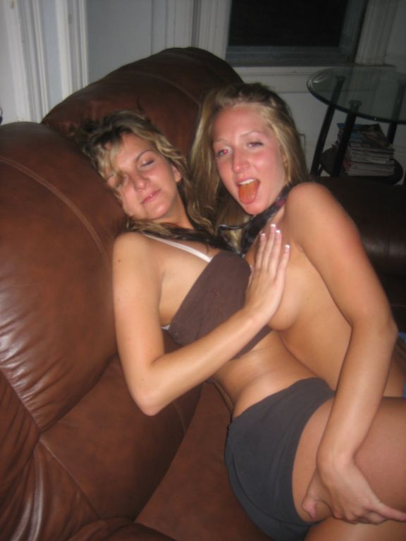 a-m-a-t-e-u-r-s:  Fuckbook Profiles - Fuckbook Free Backdoor Members Entrance