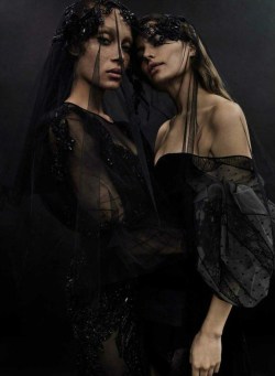 midnight-charm: Adwoa Aboah &amp; Cameron Russell photographed by Emma Summerton for Vogue Spain April 2017 Stylist: Patti WilsonHair: Luke ChamberlainMakeup: Matthias Van Hooff 