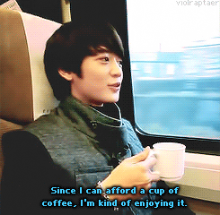violraptaer:  Our next Coffee Prince? ( ´θ｀)   