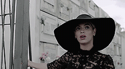 halosydnes:   I truly believe that women should be financially independent from their