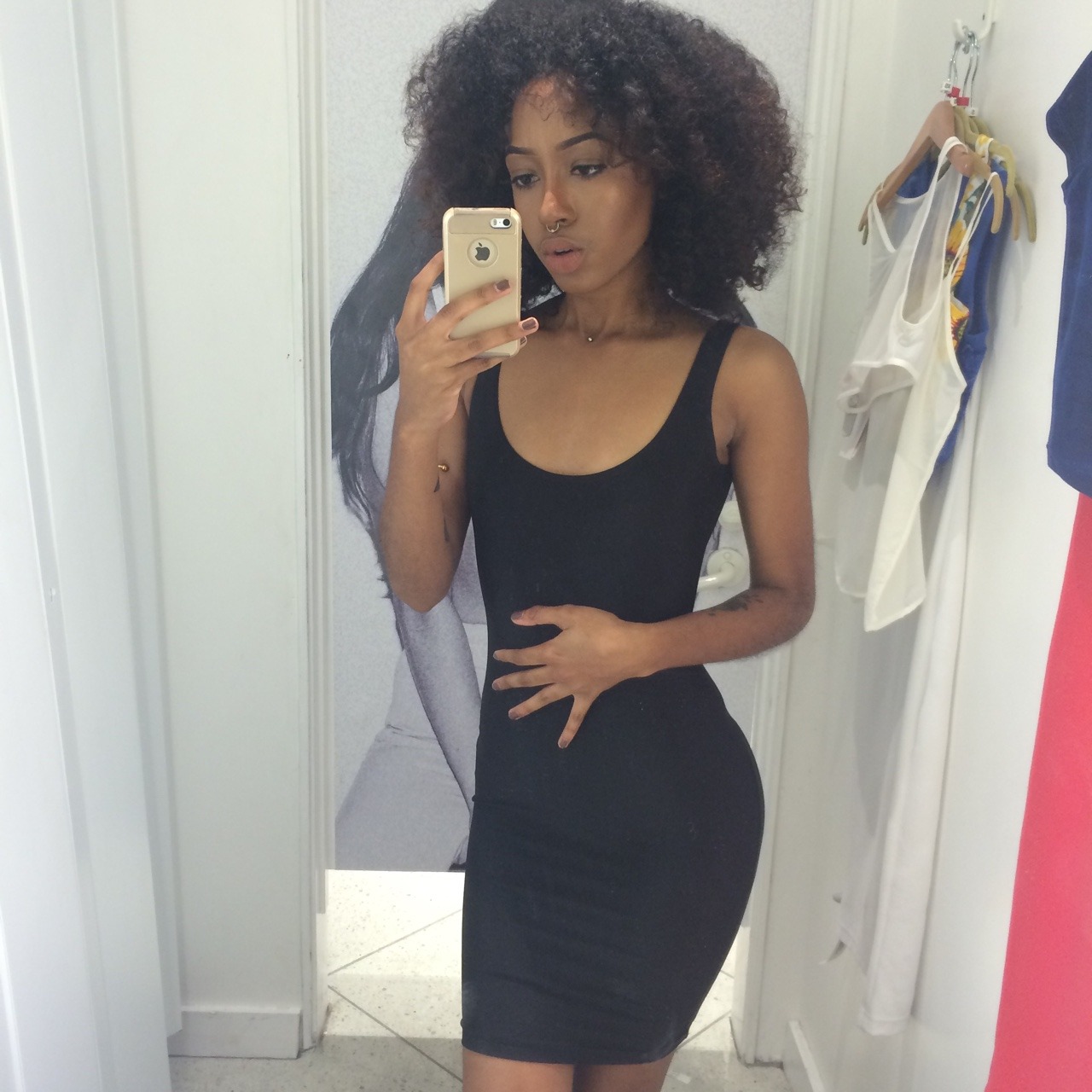 lilcoffee:ladytatyana:  AA today  hmm… okay wow