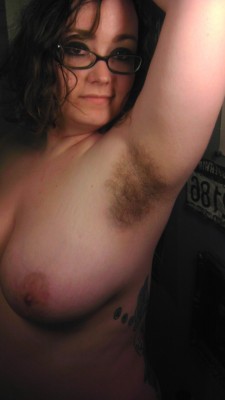 shaesdirtylaundry: If you don’t think my pits are the greatest ever, you’re wrong. 