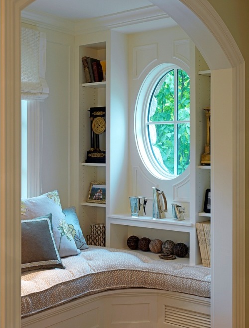 where-my-sidewalk-ends: Book Nooks….Love the first one!