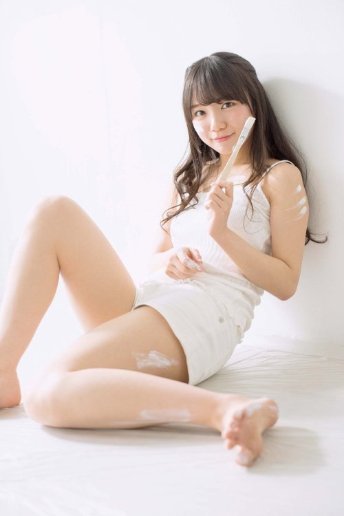 sakamichipost46: けやき坂46 齊藤京子、ショーパンで美脚披露 “真っ白”ビジュアルが可愛いモデルプレス 2018.06.22 13:45mdp