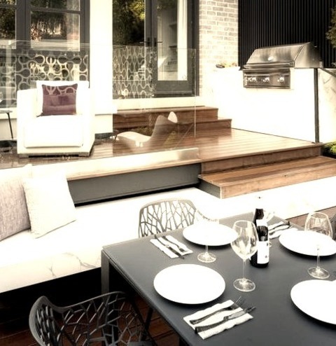 Deck UncoveredSmall Modern Backyard Outdoor Kitchen Deck Idea Without A Cover For The Outdoor Kitchen