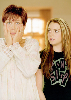 cinyma:  Jamie Lee Curtis and Lindsay Lohan