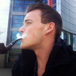 handsome-pipesmokers-blog:Smoking a pipe at college! &lt;3 #l4l #lol #life #like #laugh #likes #likeback #likeforlike #follow #followback #followforfollow #imsocool #instagood #instamood #instadaily #shoutout #smoke #smoking #pipe #wow #vintage #omg #haha