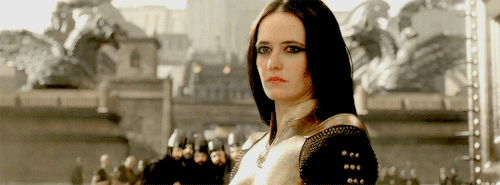 liarwithleatherjacket:“In her… he had the perfect warrior protegee… that his son, Xerxes, would neve