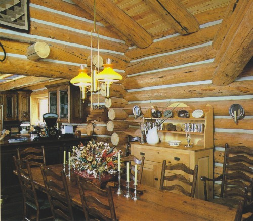 Welsh country table is a 19th-century pine piece; ladder-back chairs are English country reproductio