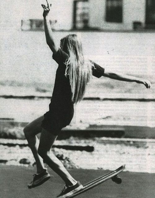 fuckyeahhomomatriarchy:  awelltraveledwoman:  karidevereaux:  …an ode to 1970s skater girls.   this is amazing   FYI, skateboarding was invented by surfer chicks in the surf off-season. Males like to forget this, remind them. 