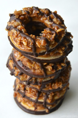 do-not-touch-my-food:  Homemade Samoas 