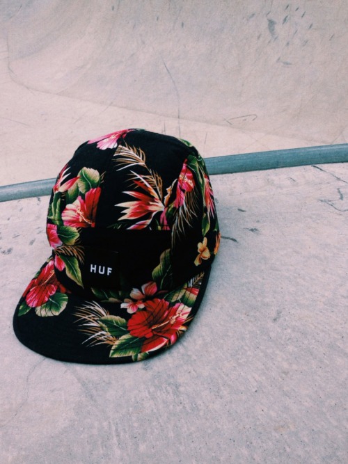 skter:  //