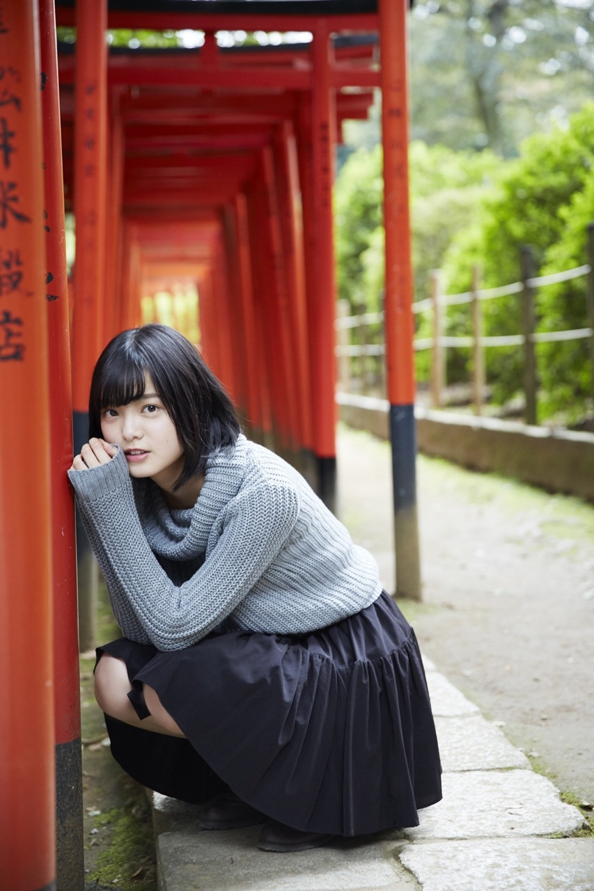 yic17:  Hirate Yurina (Keyakizaka46) | Hustle Press 2016.11.15