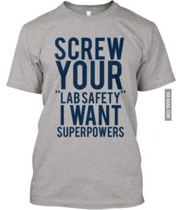 I found a shirt for San.