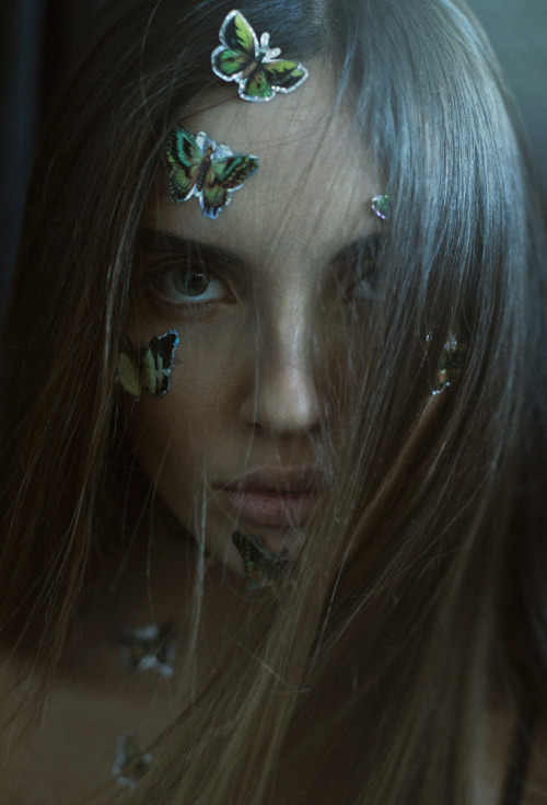 Porn photo Laura Bensadoun by Marta Bevacqua.