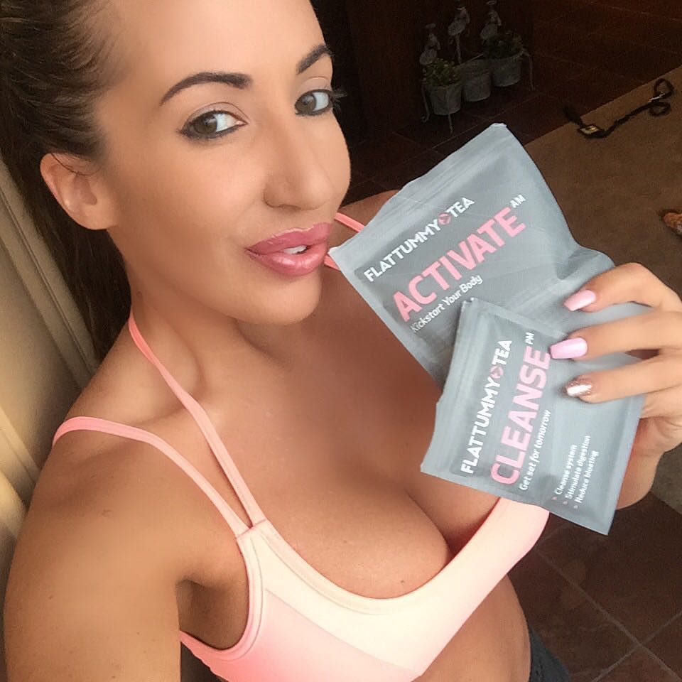 I&rsquo;ve been trying the @flattummytea to detox and reduce bloating and so
