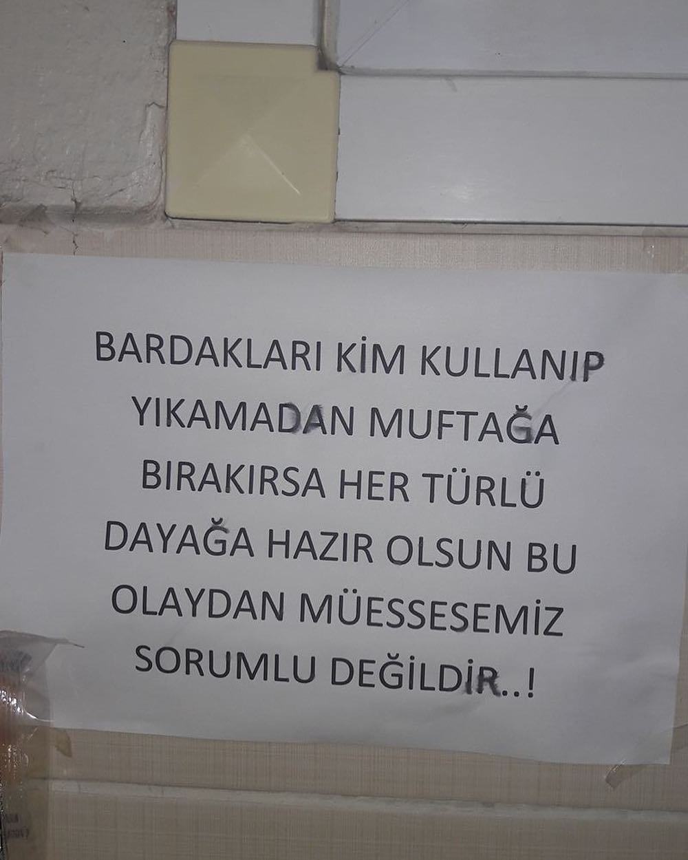 BARDAKLARI KiM...