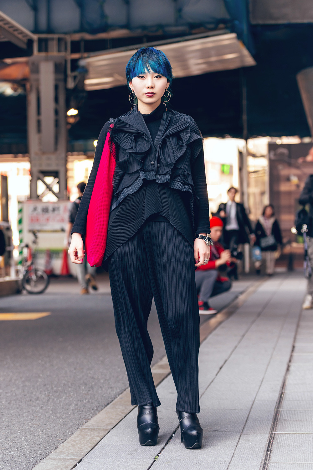tokyo-fashion:  Tokyo Fashion Week Day 3 Street Snaps shot for Vogue USA. We are