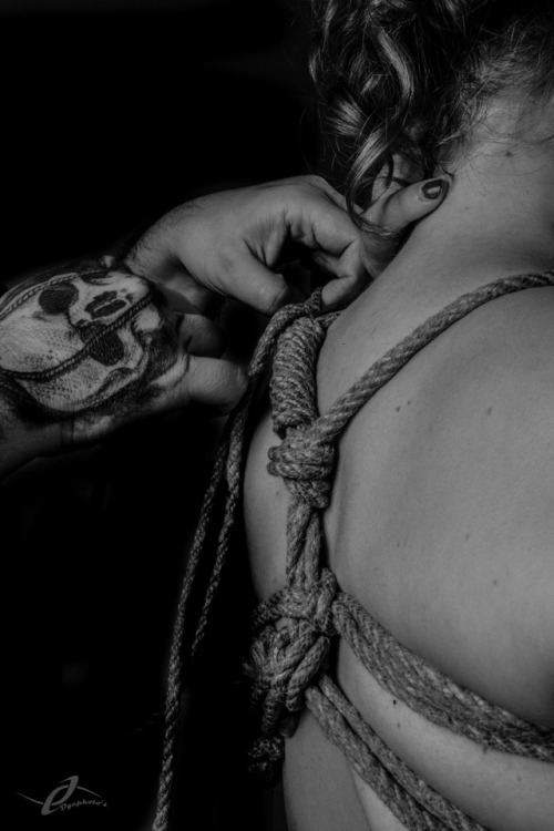 infekt777: Shibari Photo by https://www.facebook.com/Dgéphotos-543695689002991/ Ropes by me