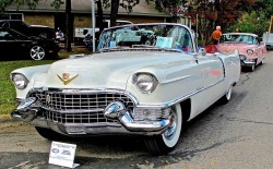 hotrodzandpinups:  Nice 55 convertible Caddy