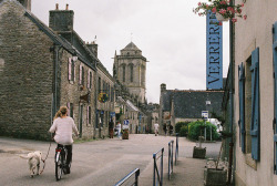 n0rthwind:  Locronan by tetsumaru on Flickr.