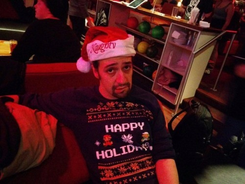 merry christmas!!  #linmanuelmiranda #hamilton #intheheights #marypoppinsreturns #bringiton  https:/