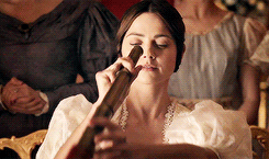 loveofromance:Queen Victoria in every episode: 1x02 → Ladies in WaitingI am not a piece of clay to b