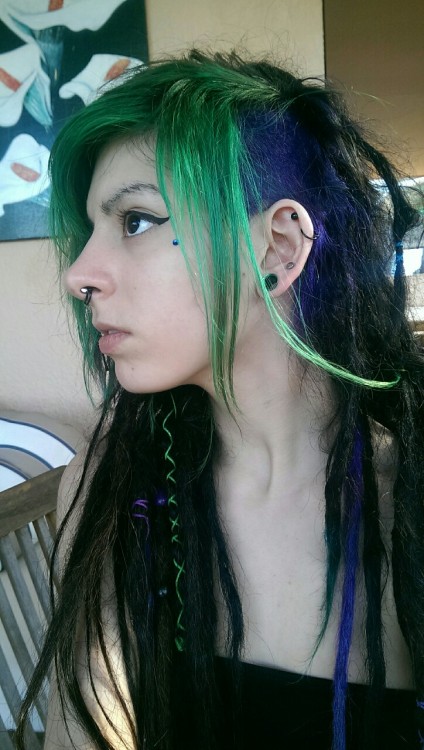 cyanide-burns:I am not entirely happy with these but haven’t posted my face in a while.. my se