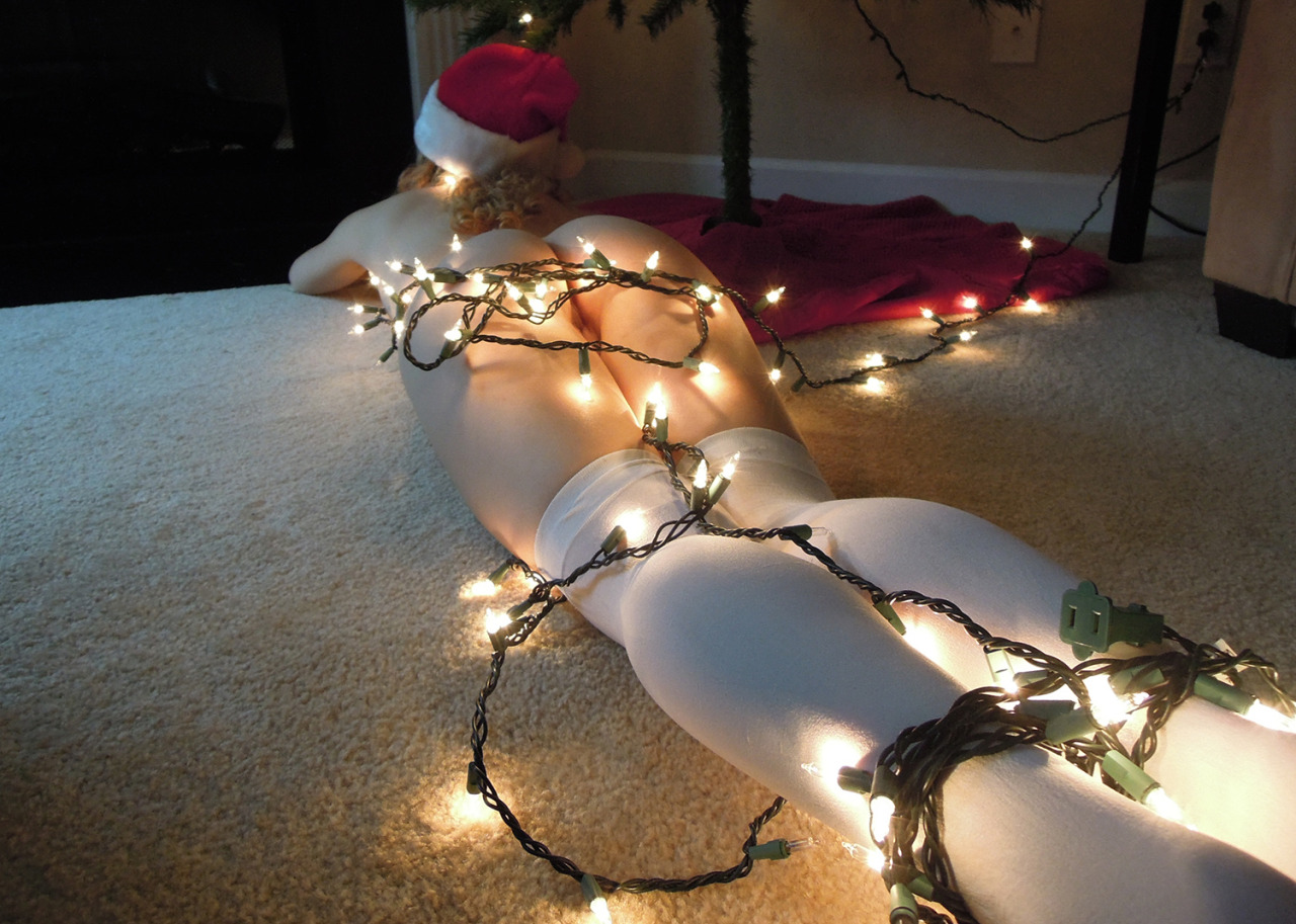 ballerinabondagefairies:  One last Ballerina Bondage Fairy post for the year… See