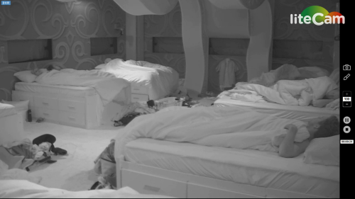 Some shots from Kevin Martin sleeping naked last season on BBCAN3