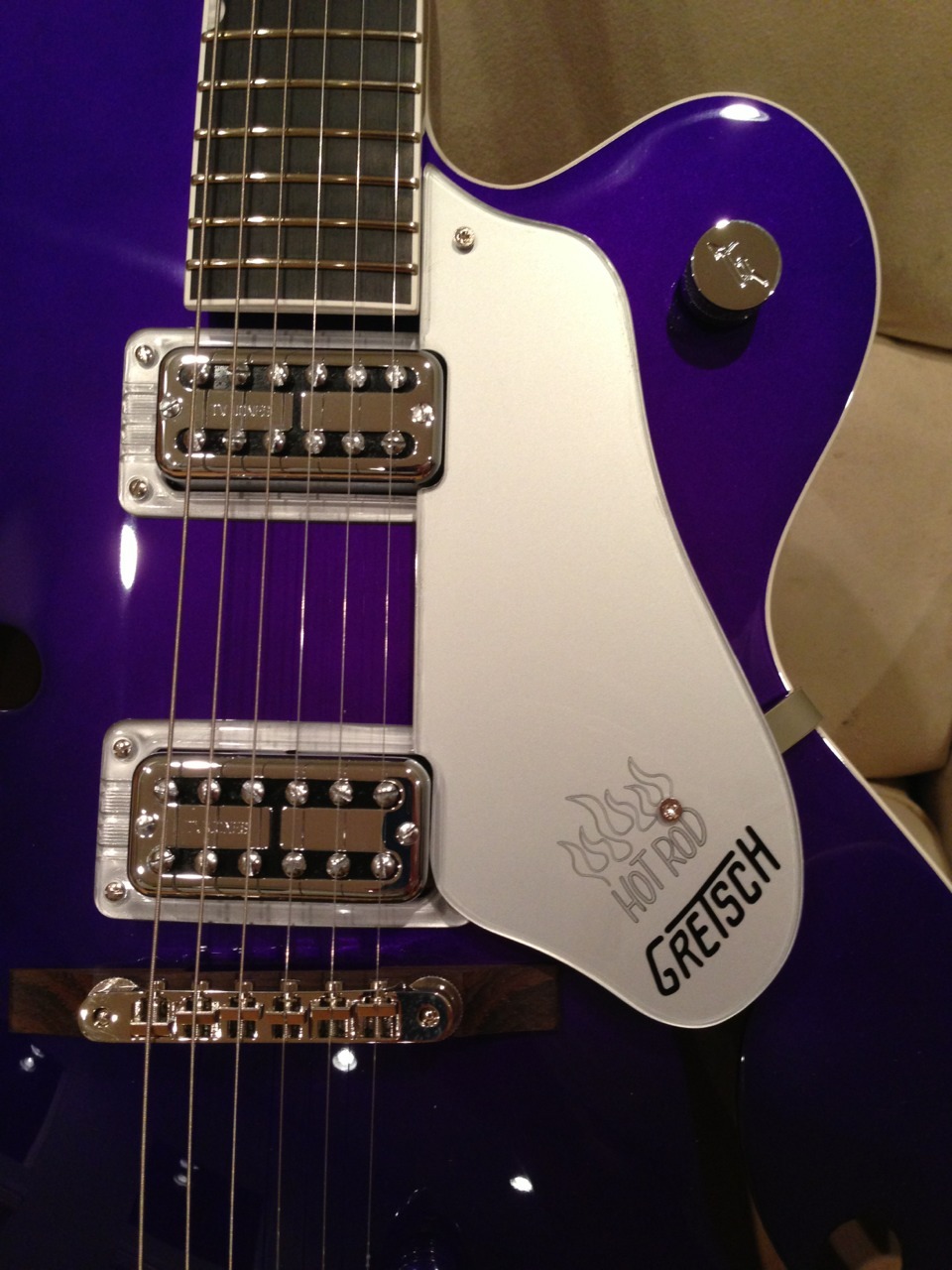 pauly70:  Gretsch Brian Setzer Hot Rod in purple. This is one sweet guitar. 