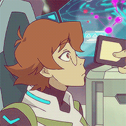 k6151013184: smug s4 pidges