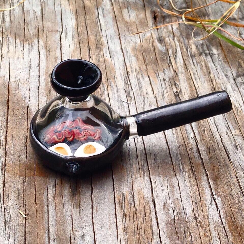 higheramerica:  This pipe is so dope!!