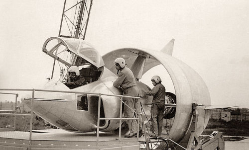 qsy-complains-a-lot:enrique262:SNECMA Coléoptère (french: beetle) experimental VTOL annular wing air