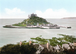 atlasobscura:  St. Michael’s Mount -Cornwall, England A island reachable by a causeway at low tide, possibly one of the earliest western European locations to be identified in text. See more at Atlas Obscura  i&rsquo;m sold