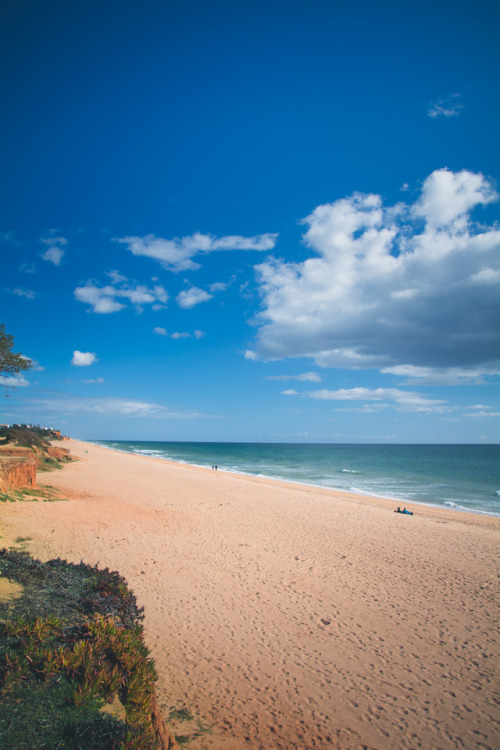 pedromgabriel: - Autumn it is the perfect time to enjoy the beach - Quarteira, Algarve, Portugal by 