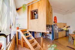 Frommoon2Moon:  Bohemian Homes; Artists Terri And Adam Have Built A Tree House In