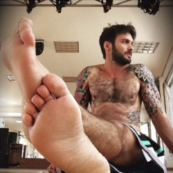 justinsrayne:  http://justinsrayne.tumblr.com ❤️❤️❤️❤️👣👣👣❤️❤️❤️❤️