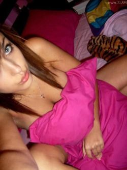 hannabridge:  super hotties heading wild: http://tinyurl.com/oR2q7mjsE2HRiPQ