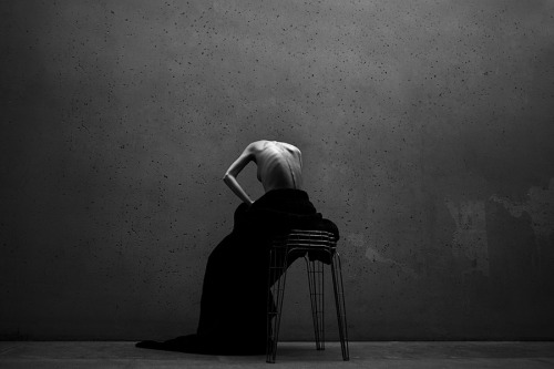 arrestus:  By Salar Kheradpejouh 