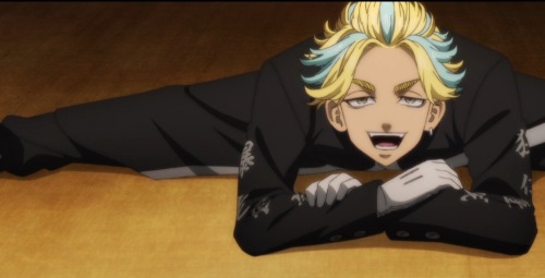 Look If They're Not Going To Give Us A Figure Of Rindou Doing The Splits