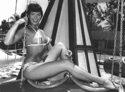 tikipop:  Bettie