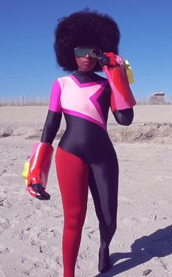 cosplayblog:  Submission Weekend! Garnet