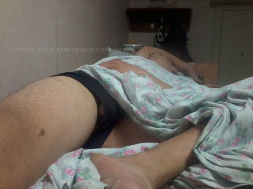 POST #2000 Z-z-z Hot Sleeping Guys z-z-Z Your sumbissions on i_love_sleeping_guys(at)yahoo.com +let&