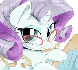 dufelbagofsafedraws:  Just a little Rarity. 