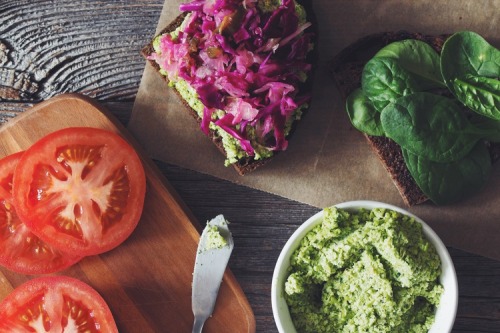 traumessen:  Edamame Mash Sandwiches from Hot for Food(Vegan)
