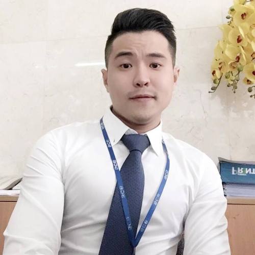 topasiangay:  He’s BOT. Works at SCB Ngân adult photos
