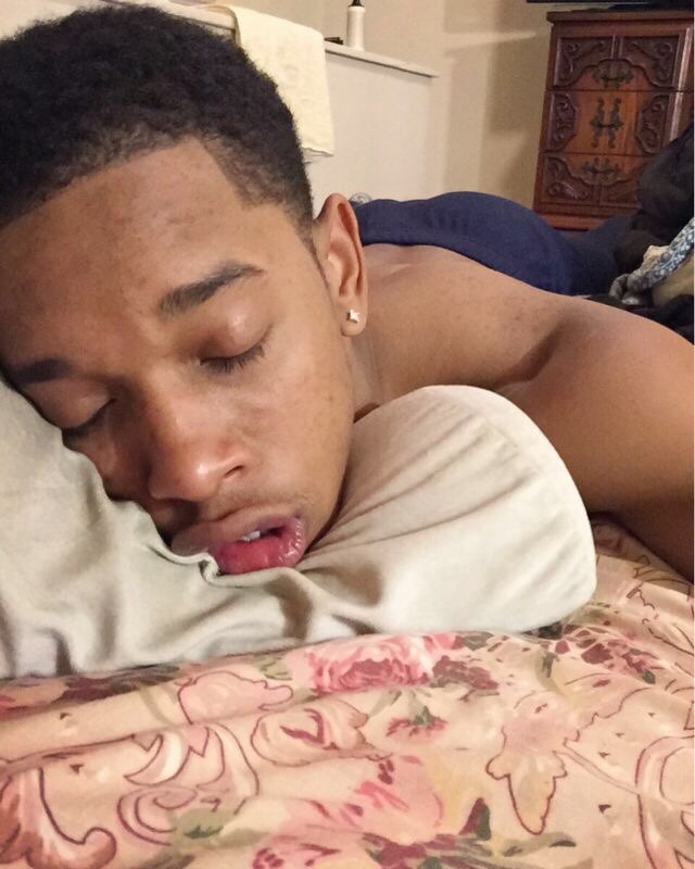 asskingz:  Layed out…